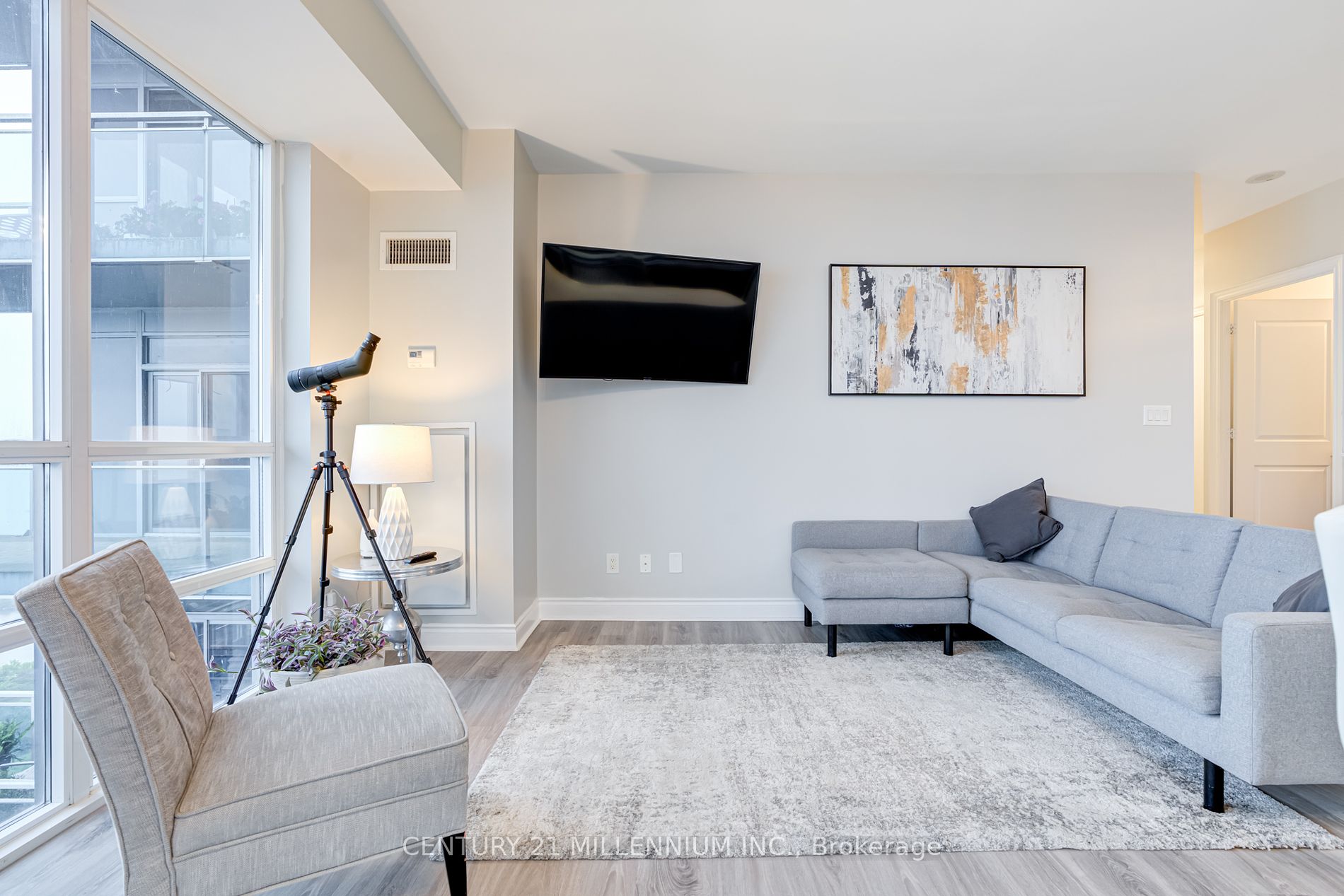 16 Brookers Lane, #2407