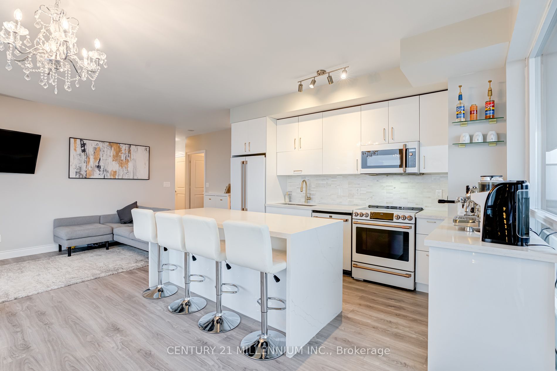 16 Brookers Lane, #2407