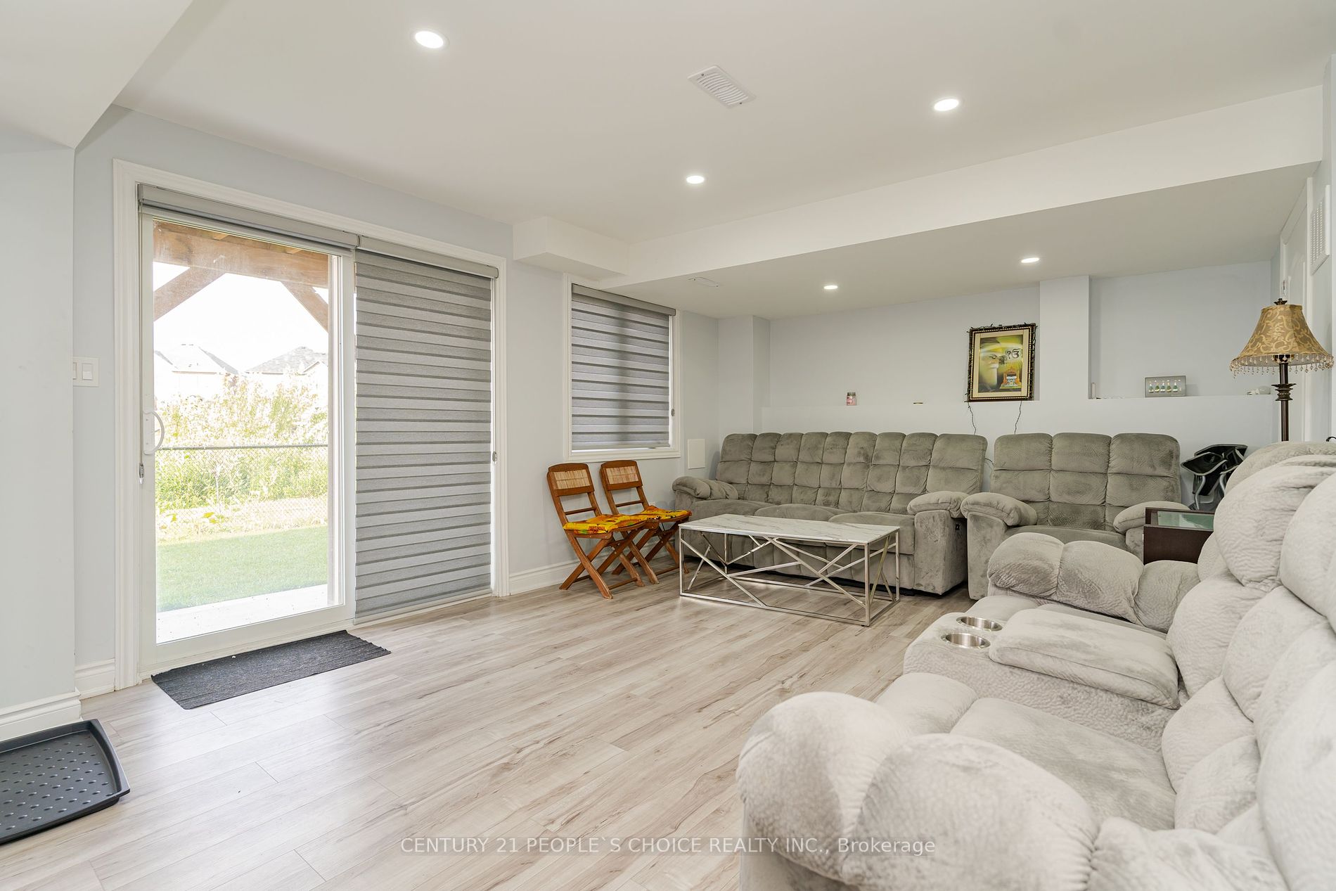 45 Hawtrey Rd