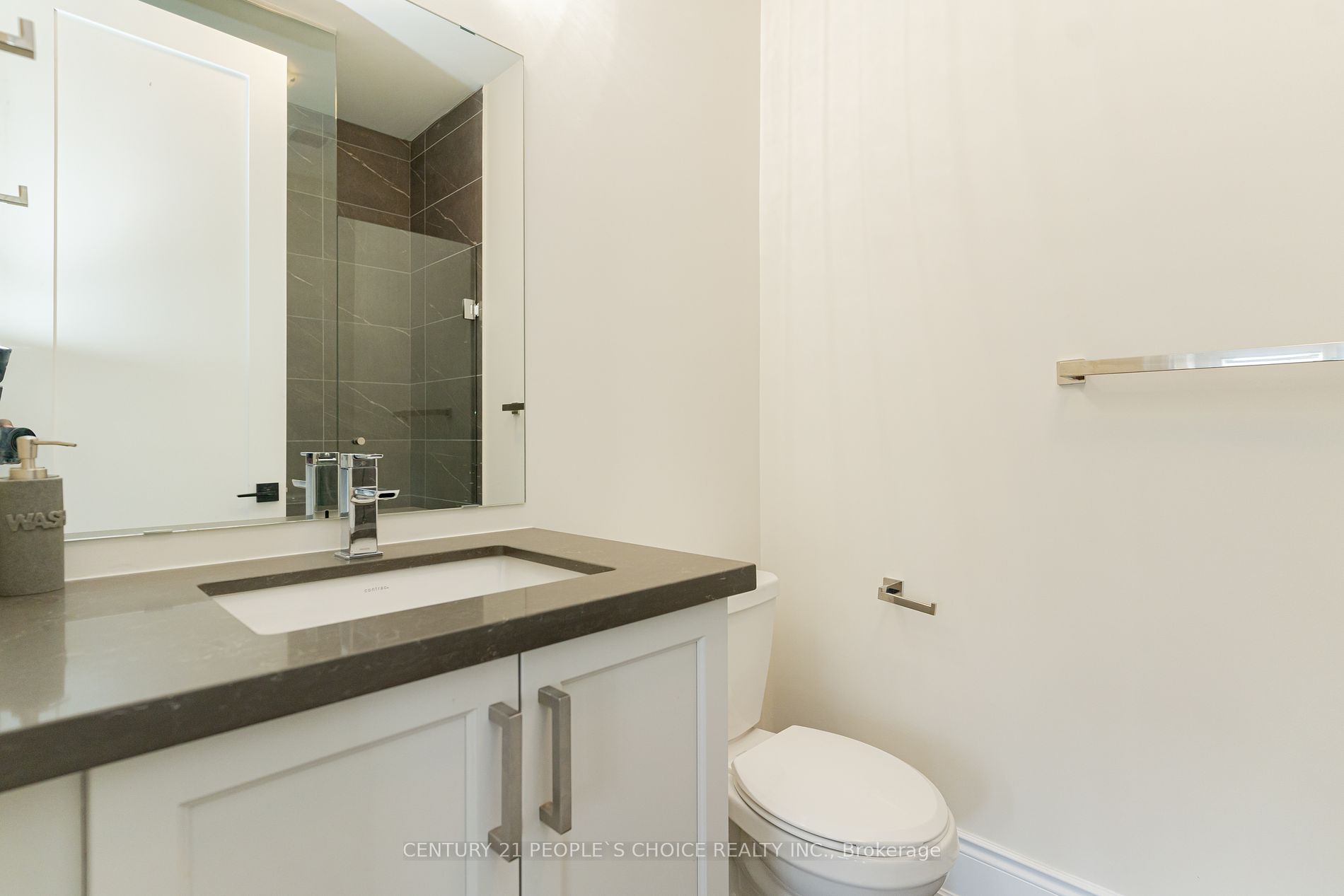 45 Hawtrey Rd