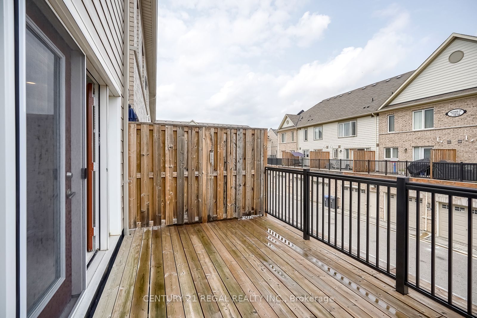 1 Beckenrose Crt, #109