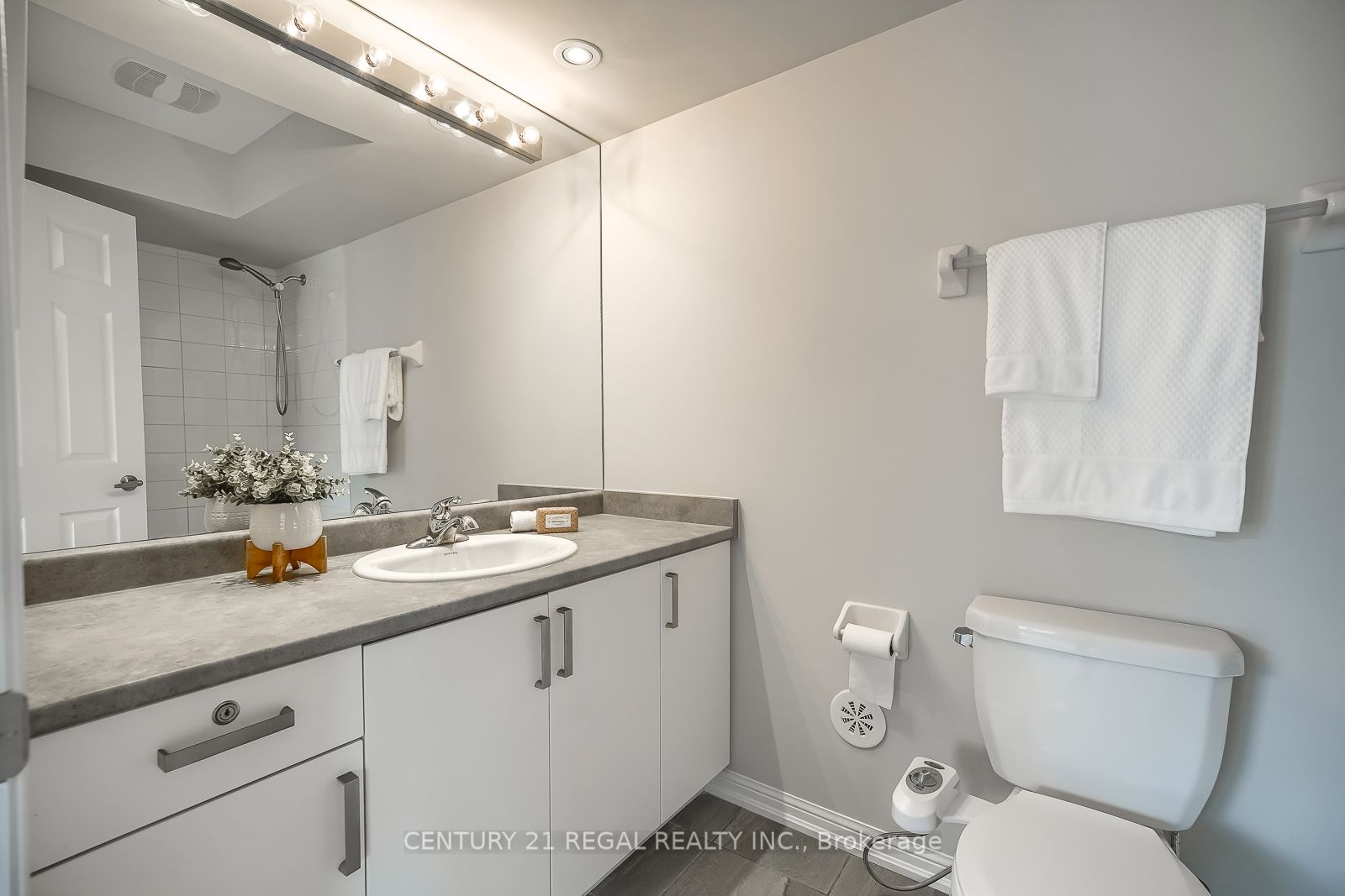 1 Beckenrose Crt, #109