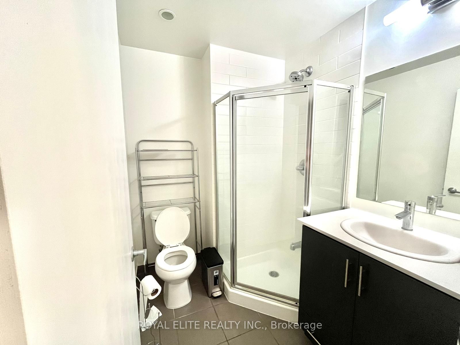 360 Square One Drive, #2905