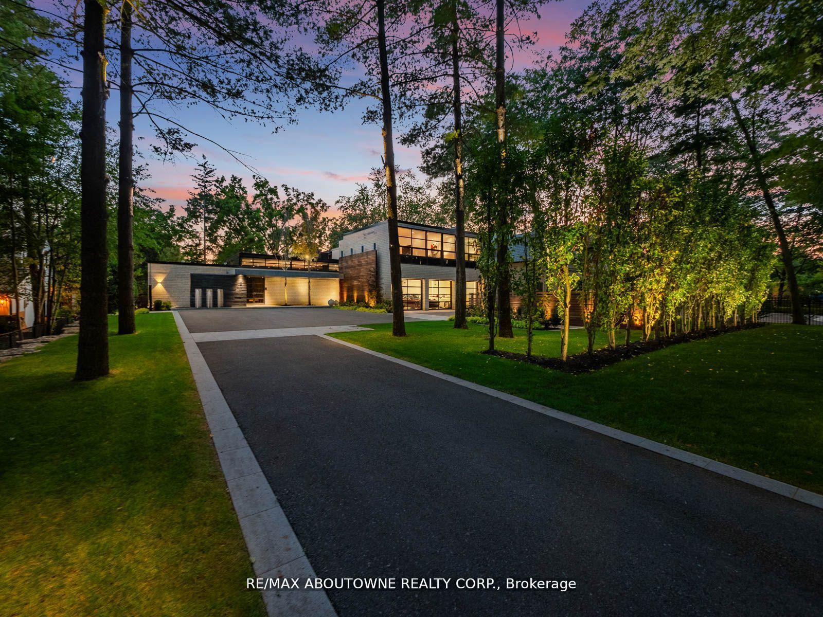 210 Chartwell Road