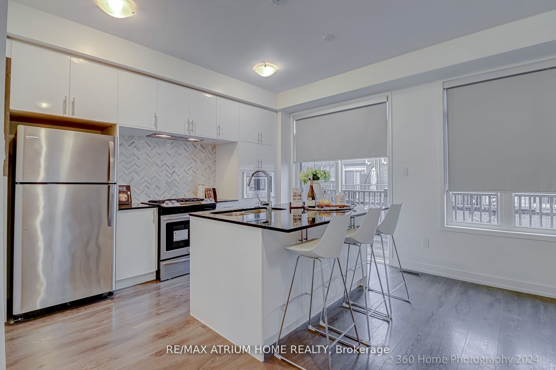 159 Loganberry Gate