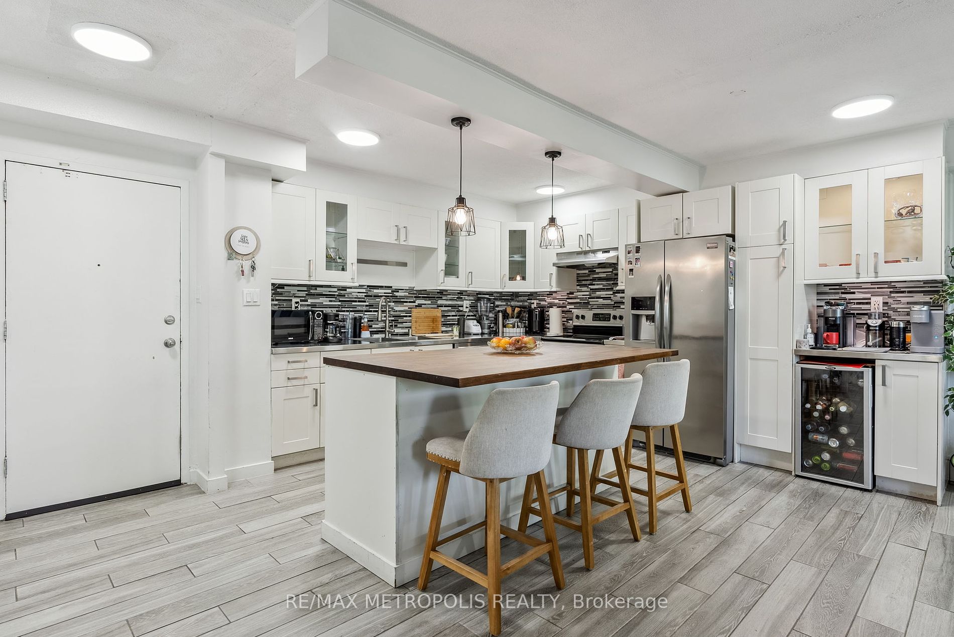 15 London Green Crt, #509