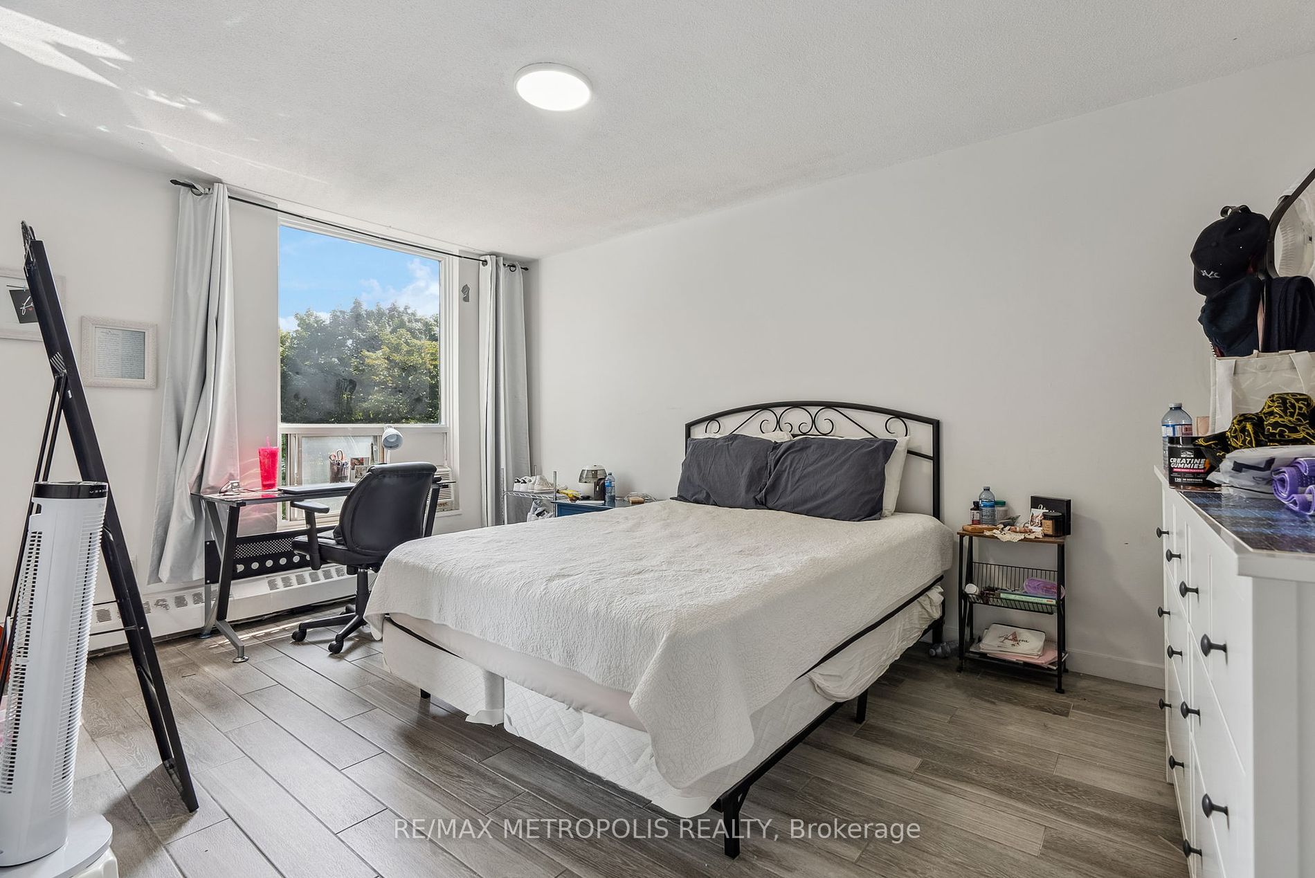 15 London Green Crt, #509