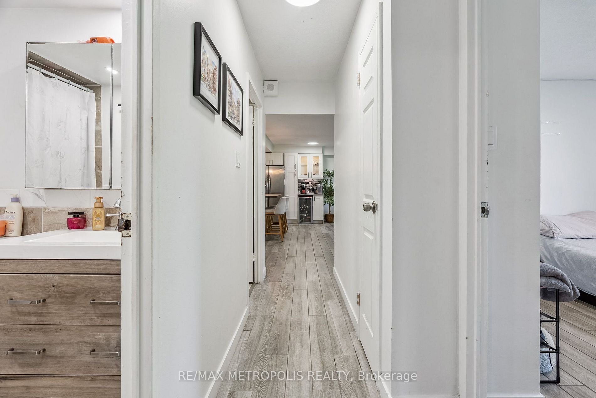 15 London Green Crt, #509
