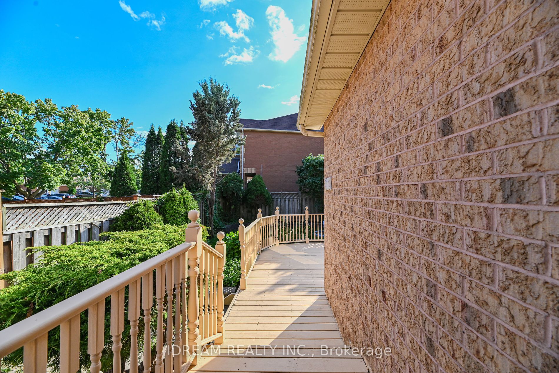 36 Letty Avenue
