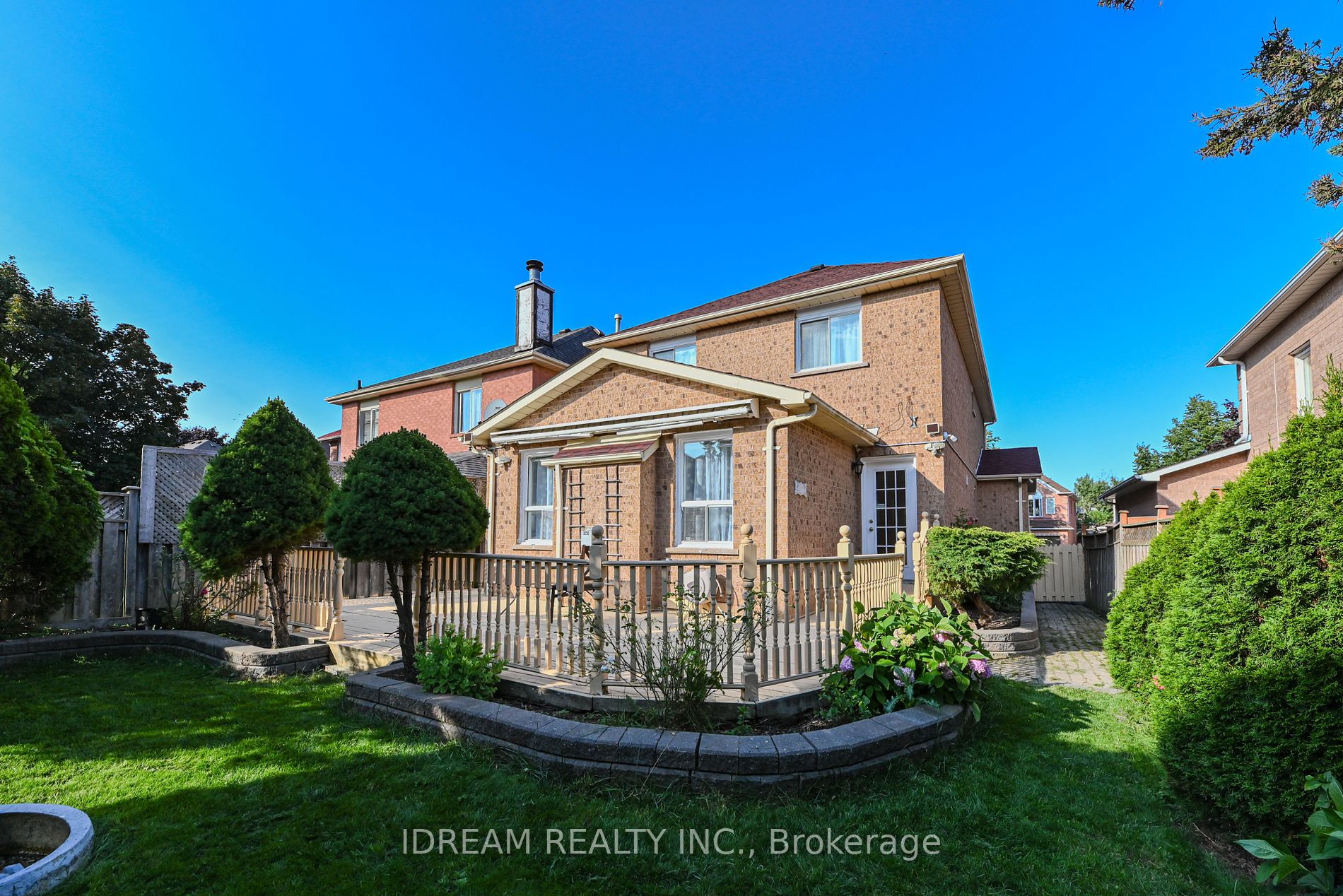 36 Letty Avenue
