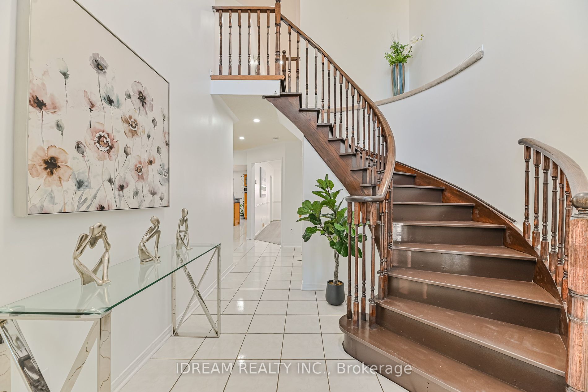 36 Letty Avenue