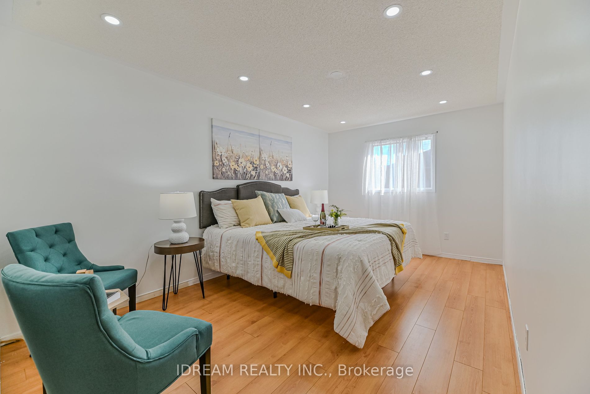 36 Letty Avenue