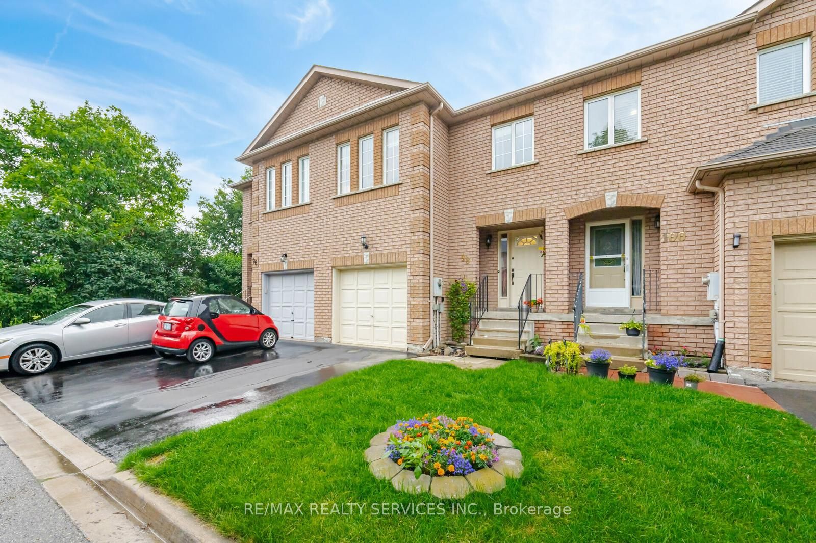200 Cresthaven Road, #98
