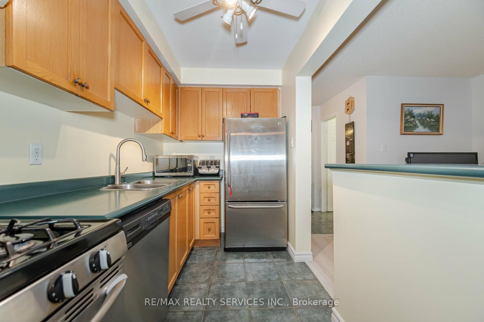 200 Cresthaven Road, #98