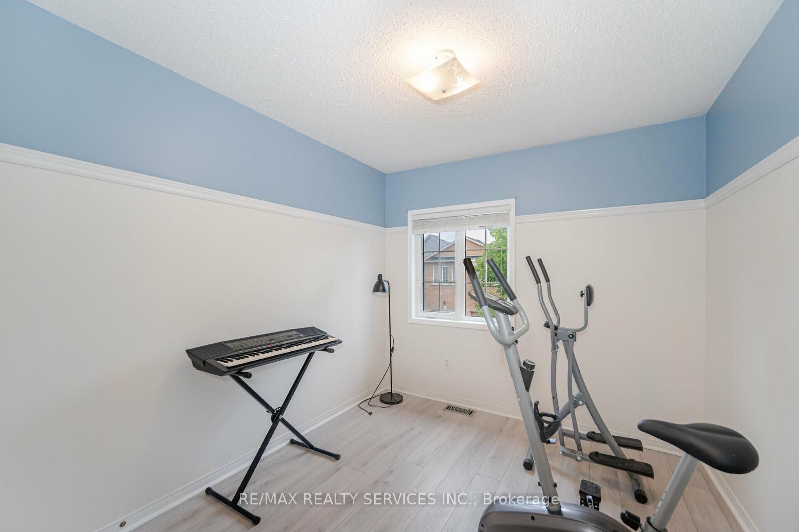 200 Cresthaven Road, #98