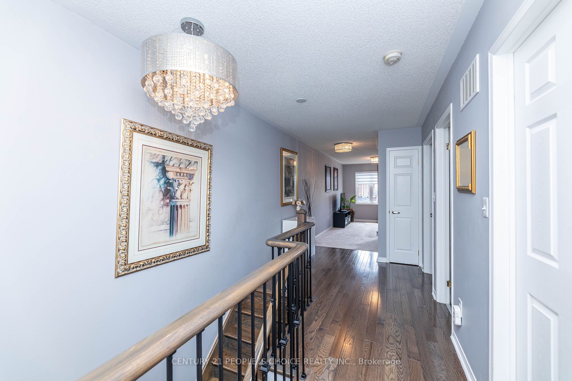 16 Gulfbrook Circ