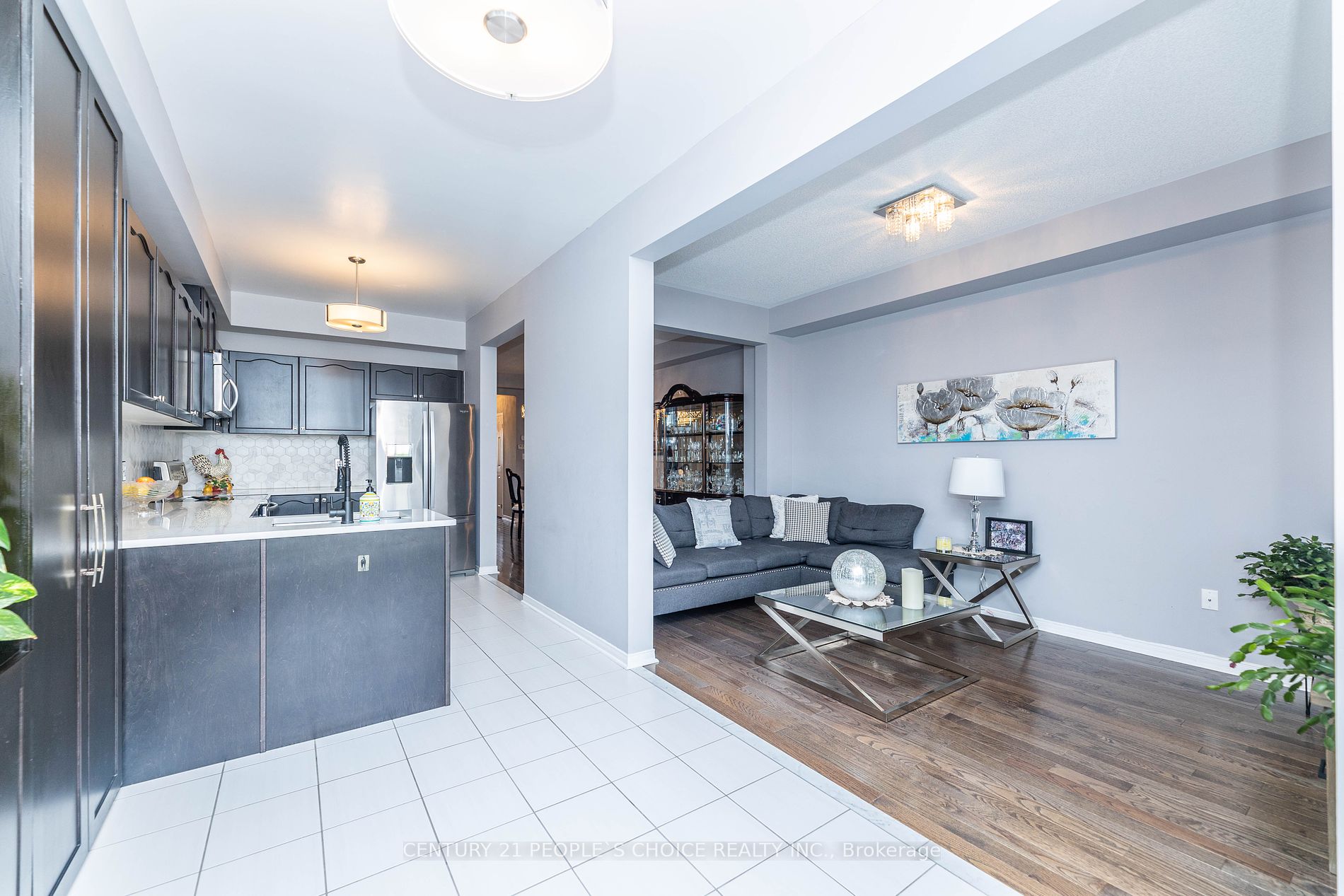 16 Gulfbrook Circ