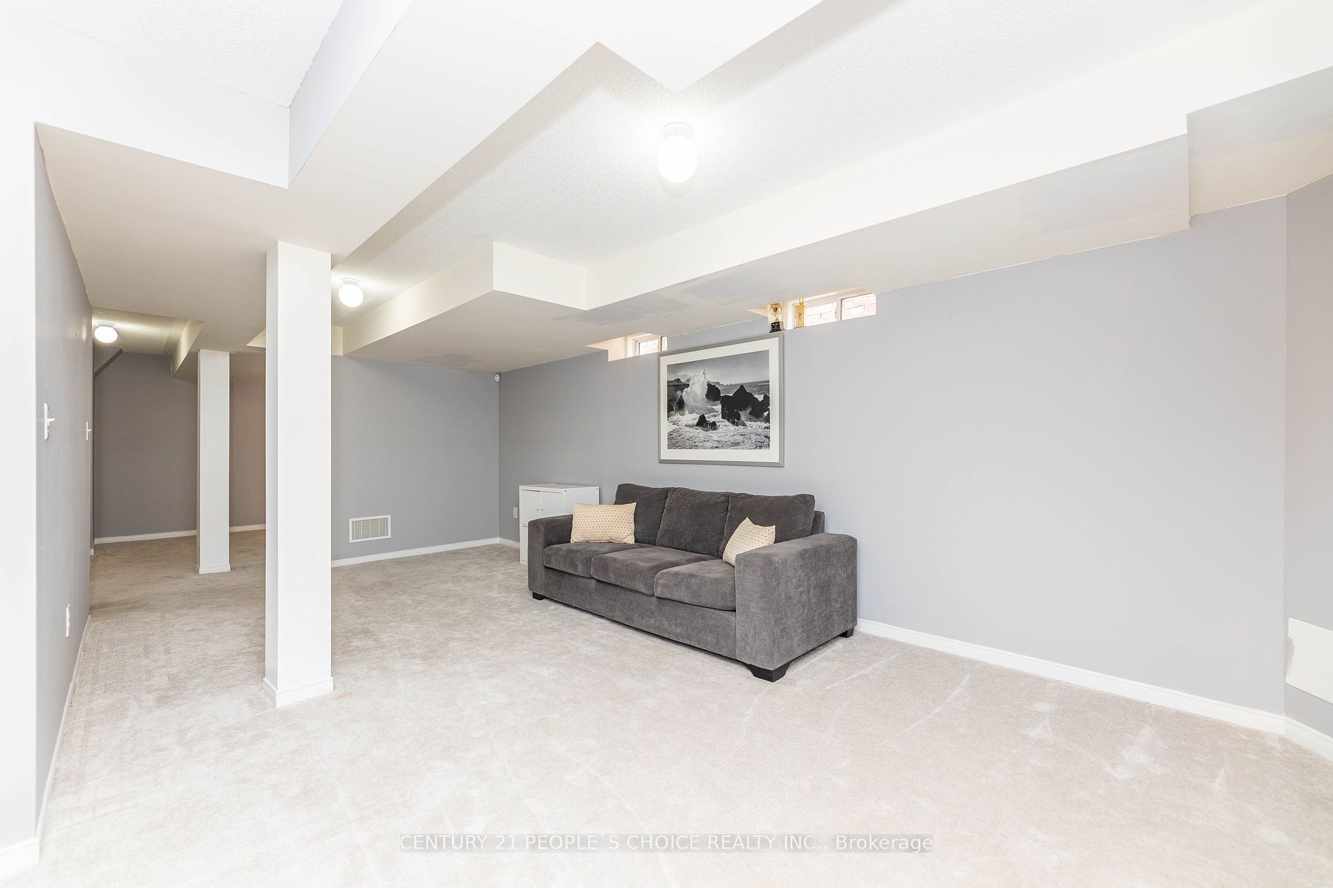 16 Gulfbrook Circ