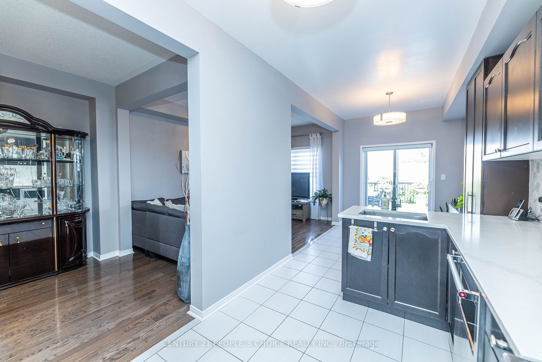16 Gulfbrook Circ