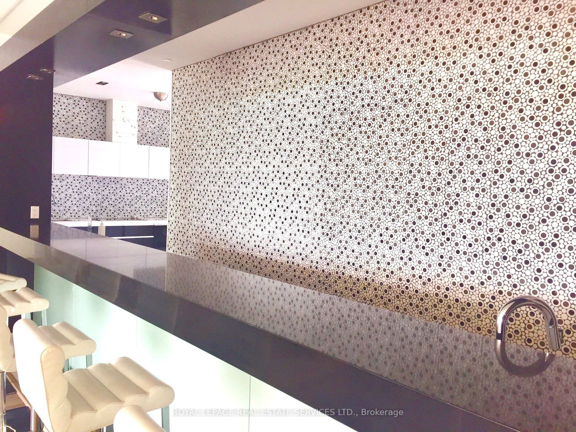 56 Annie Craig Dr, #3105