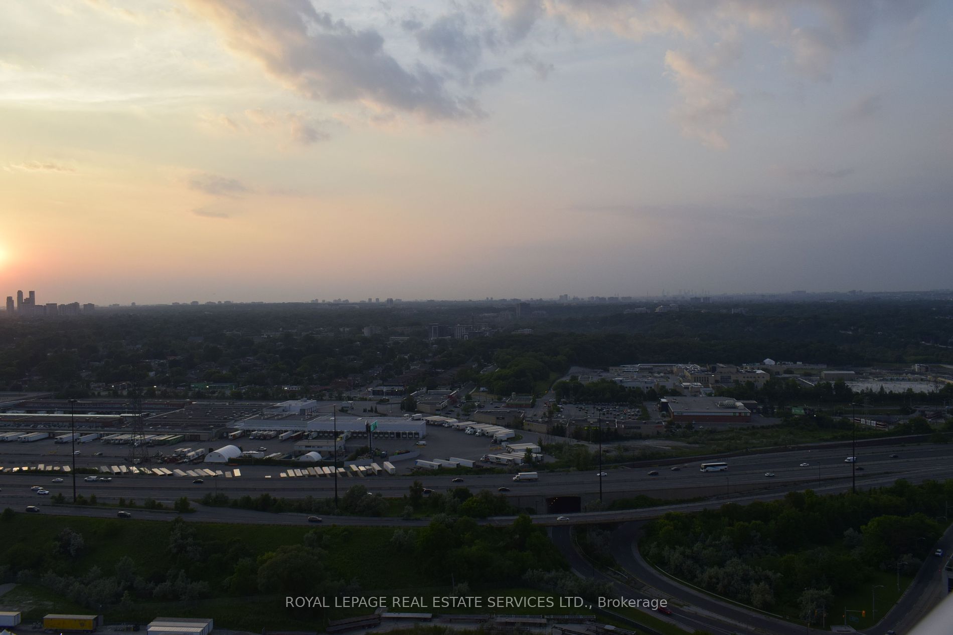 56 Annie Craig Dr, #3105