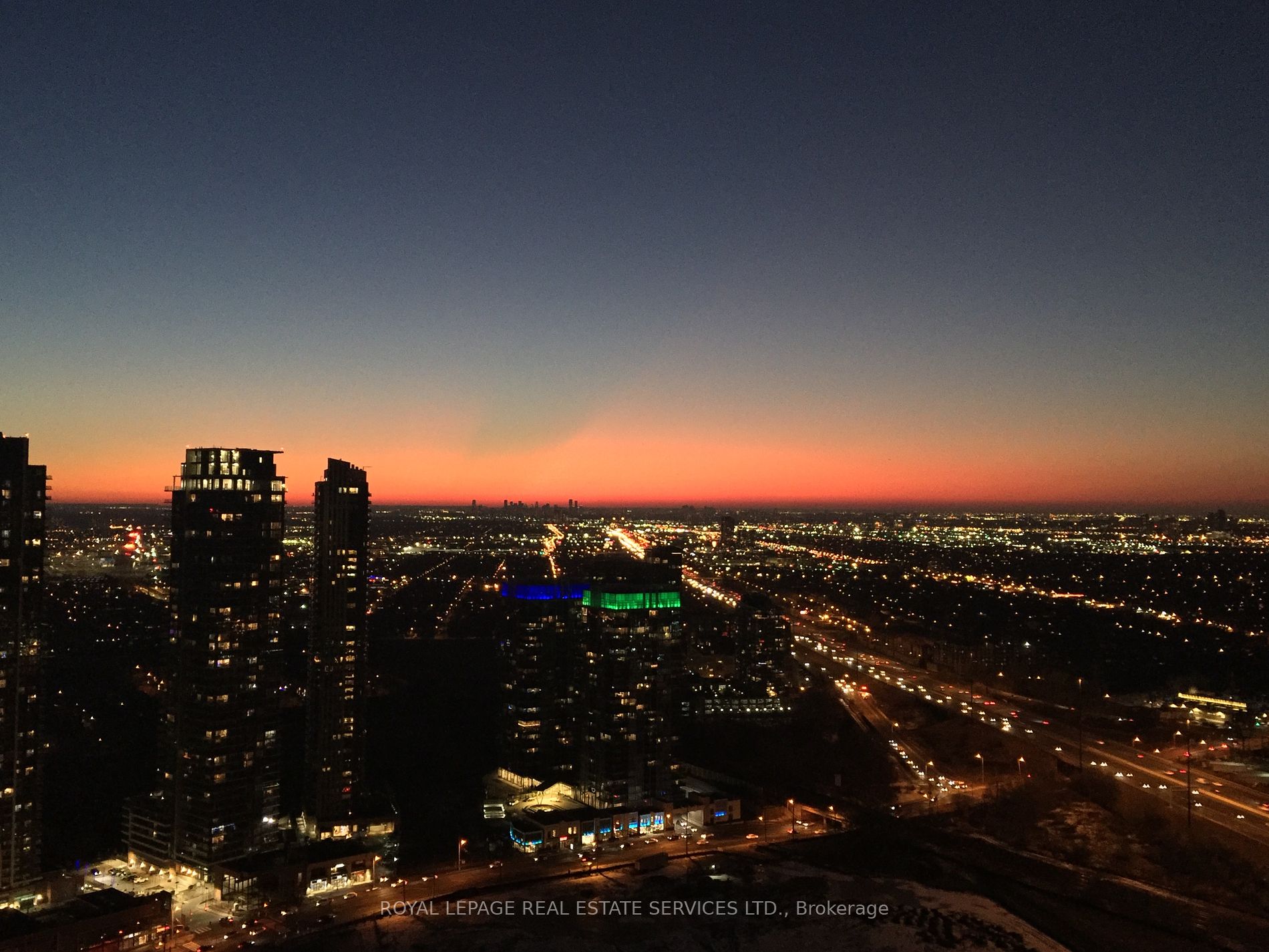 56 Annie Craig Dr, #3105