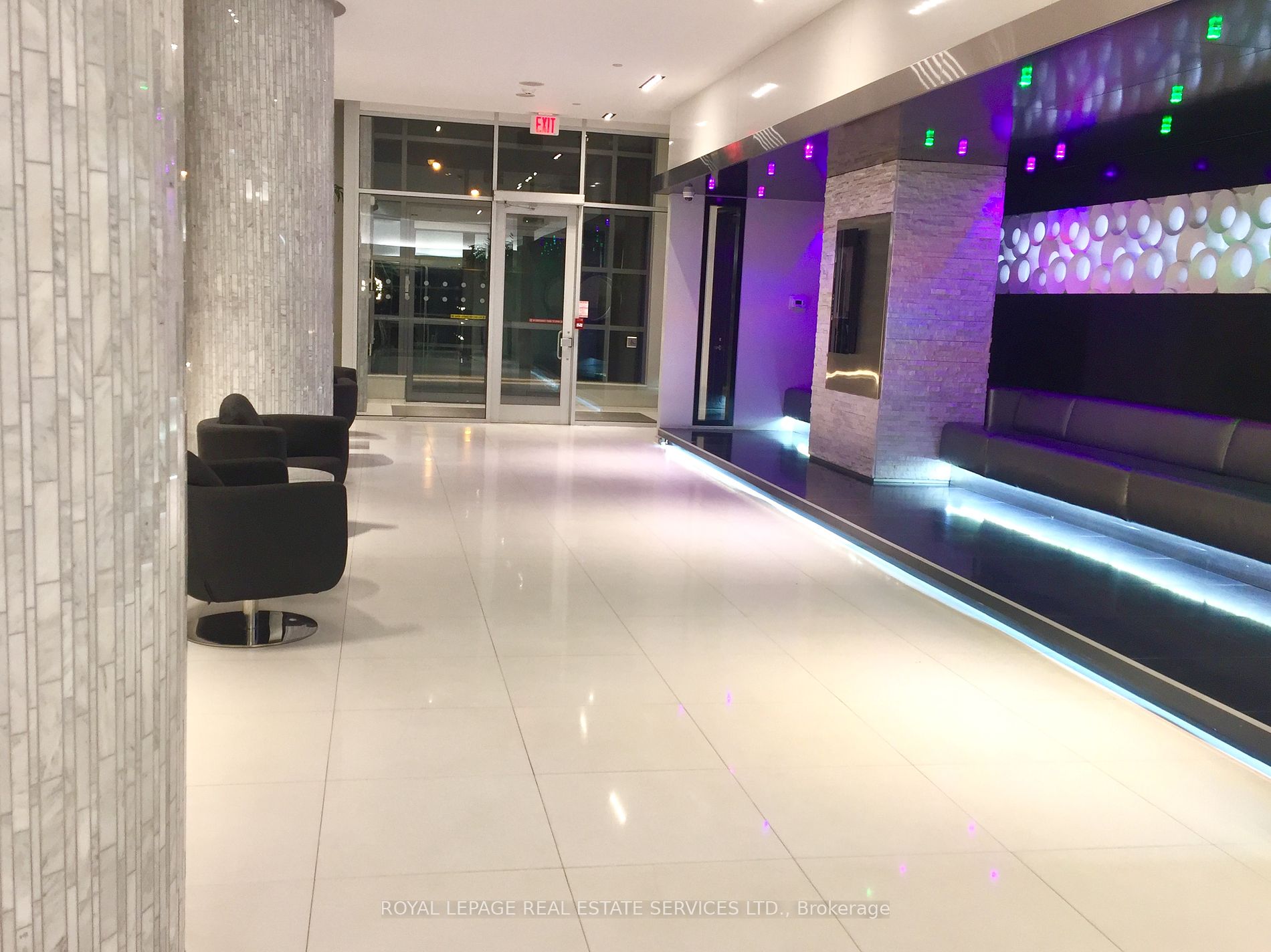 56 Annie Craig Dr, #3105