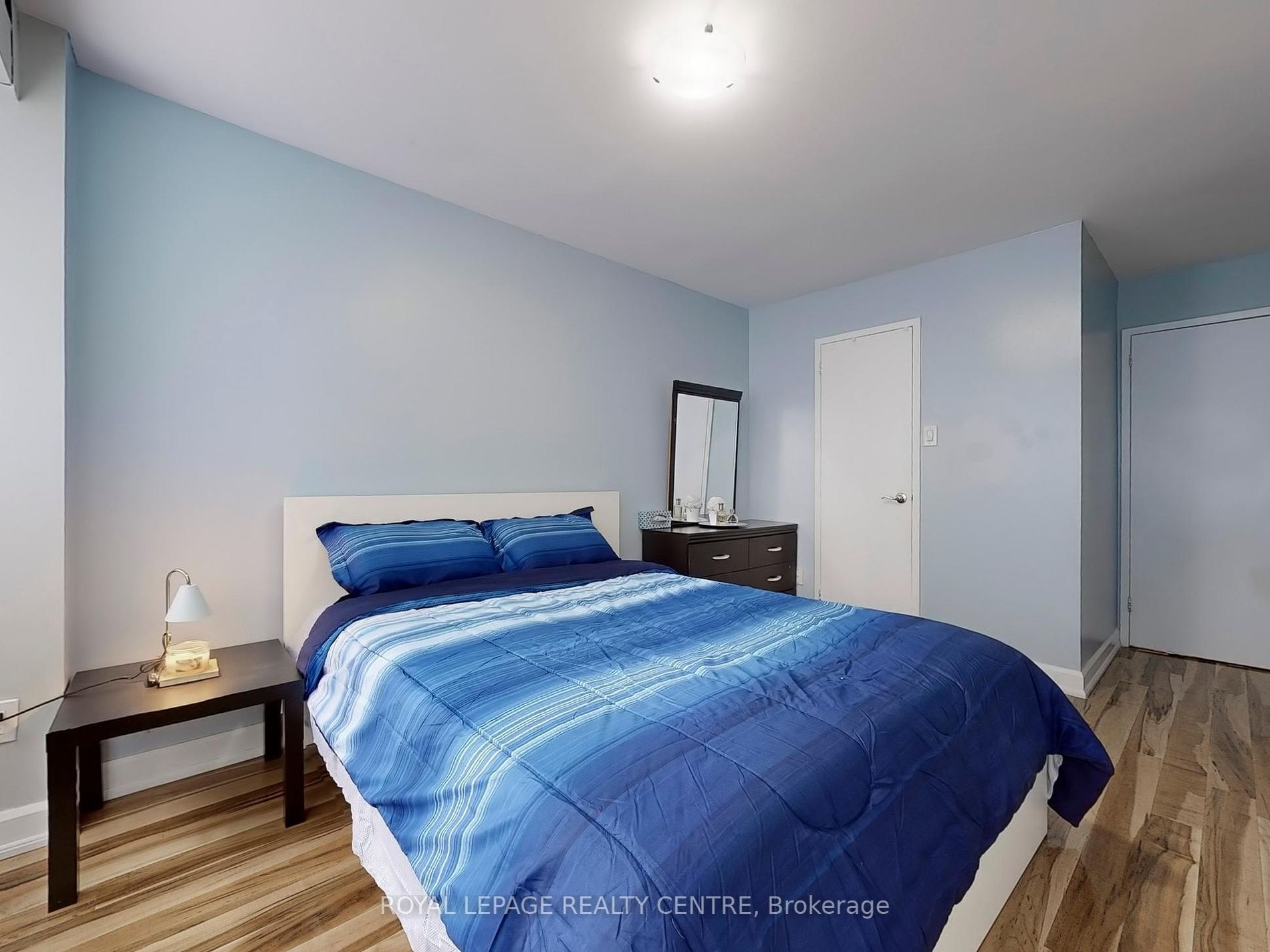 2095 Roche Crt, #127