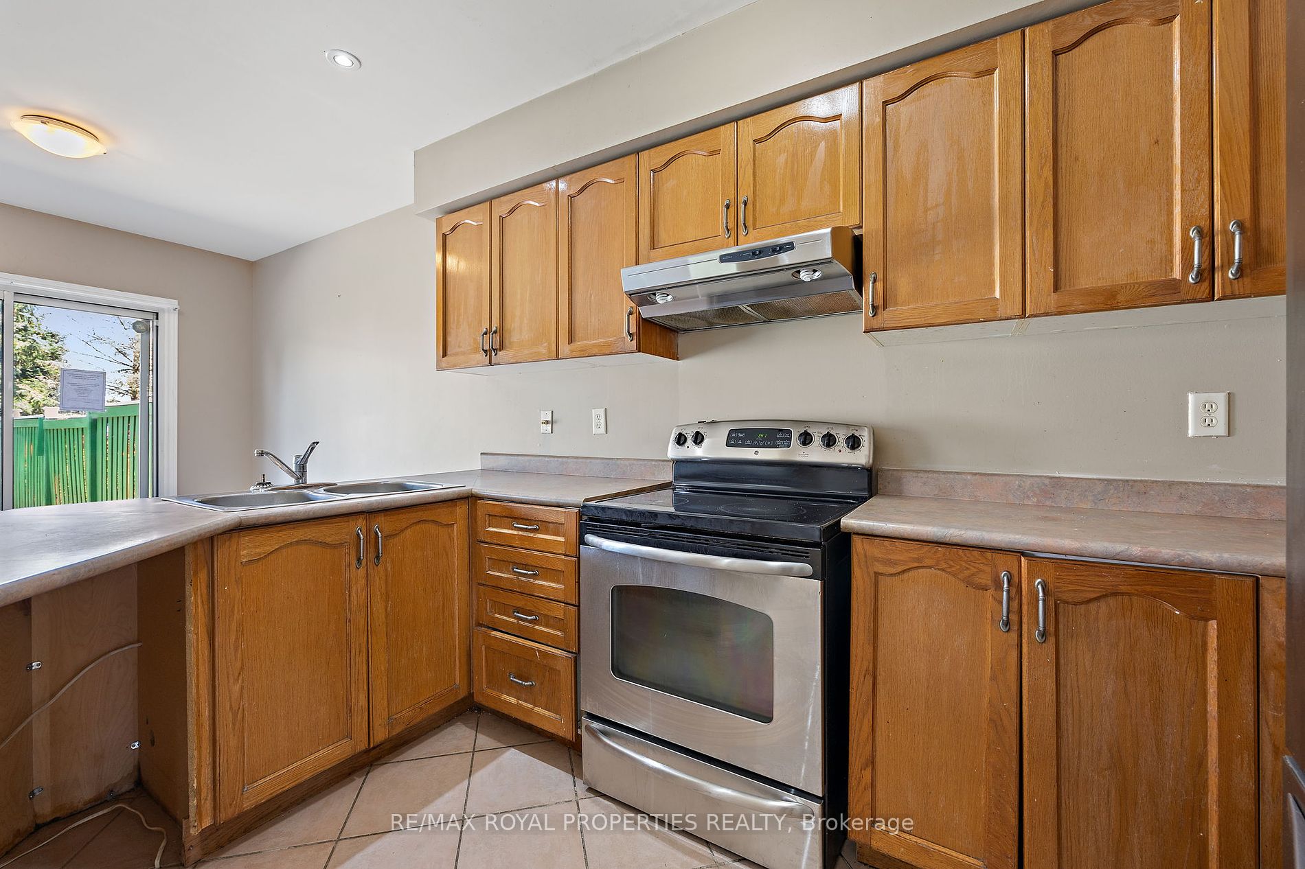 7173 Village Walk