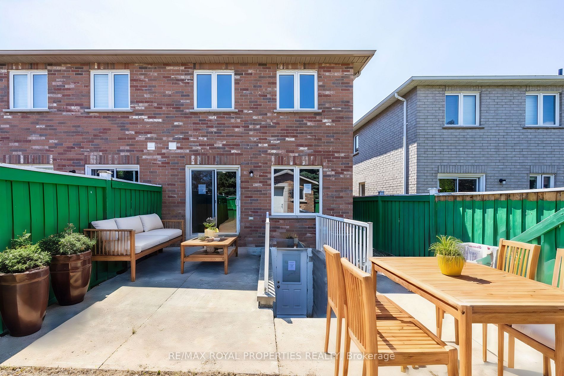 7173 Village Walk
