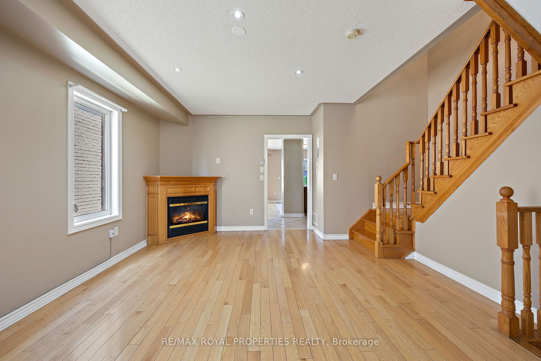 7173 Village Walk