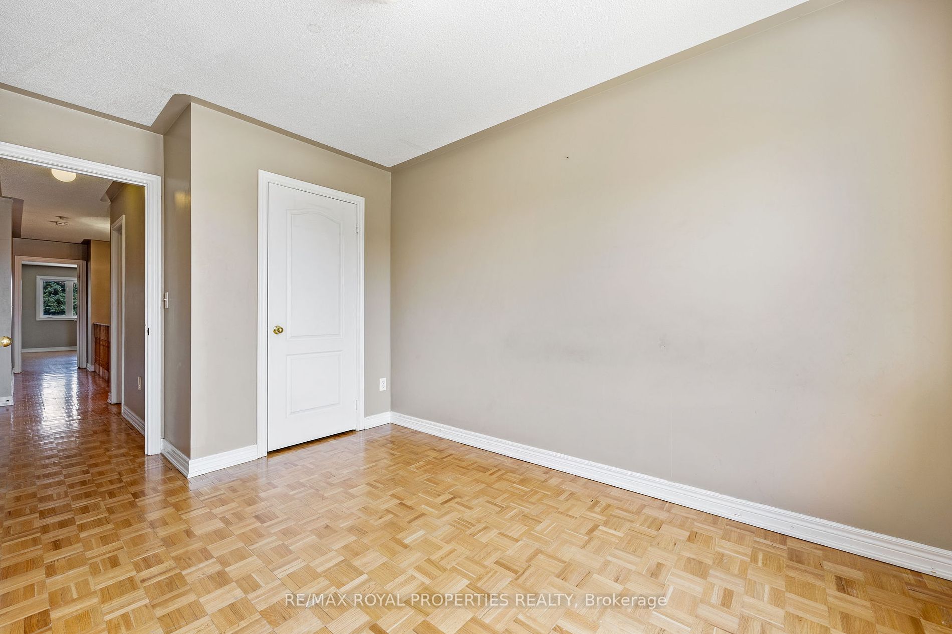 7173 Village Walk