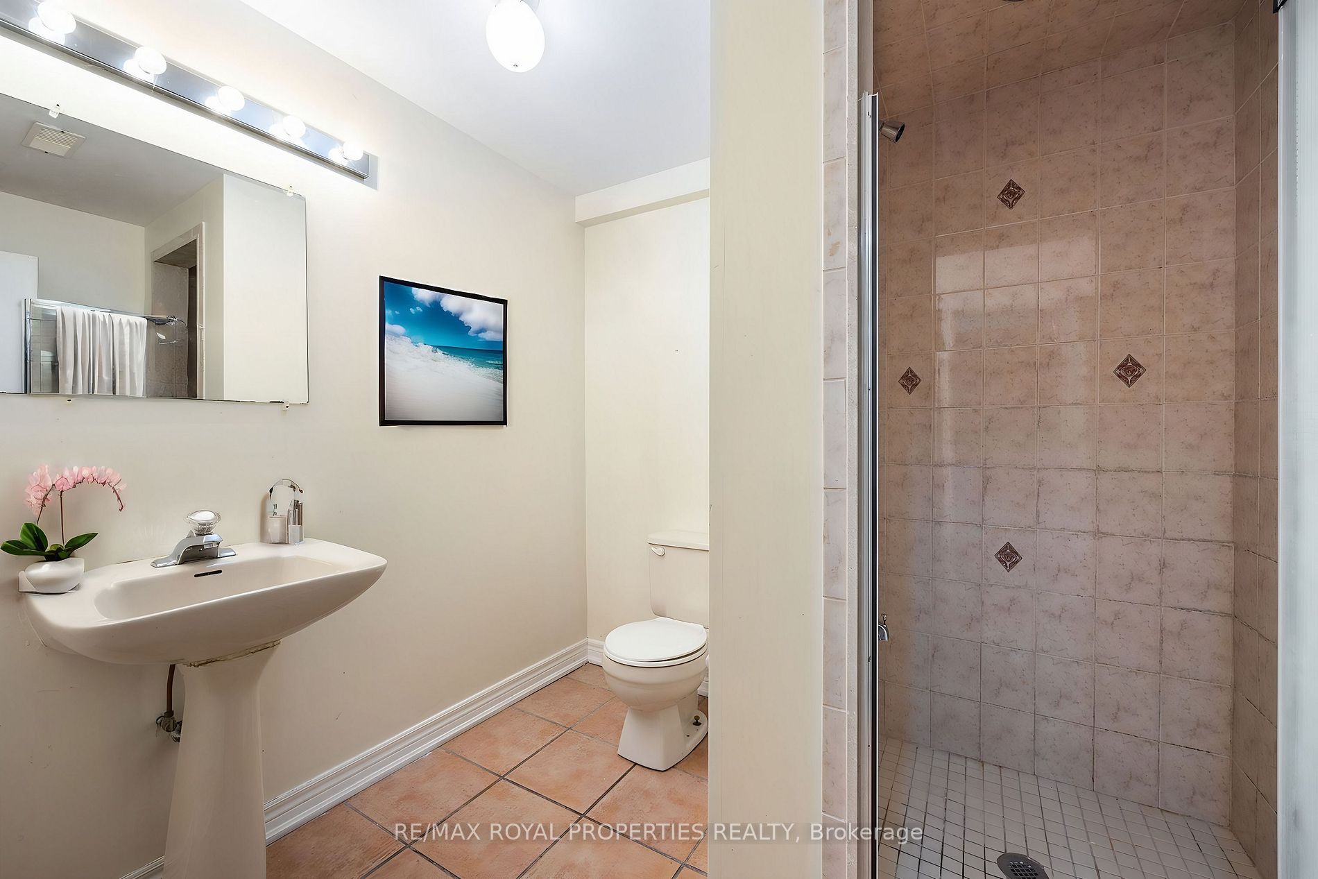 7173 Village Walk