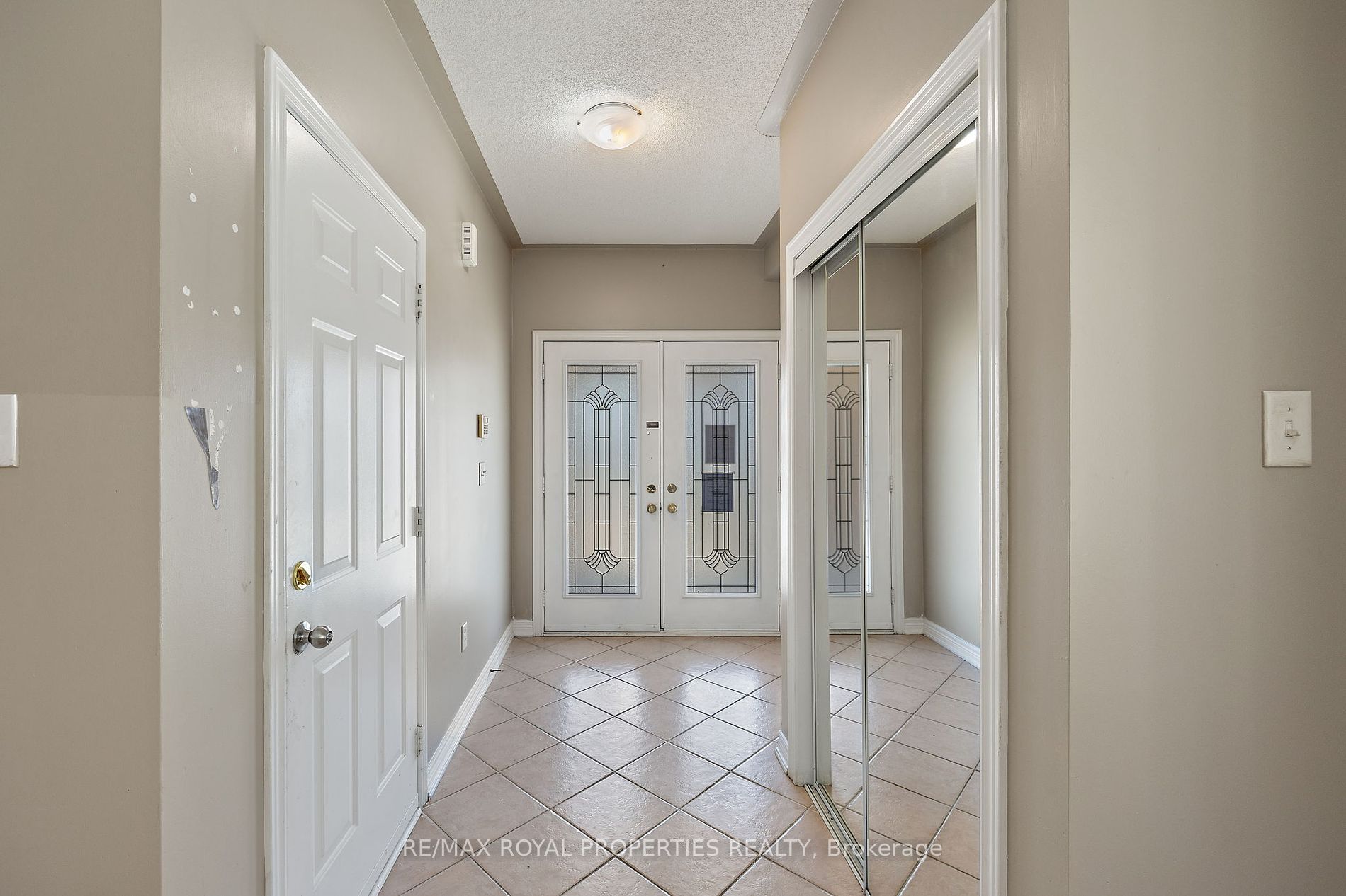 7173 Village Walk