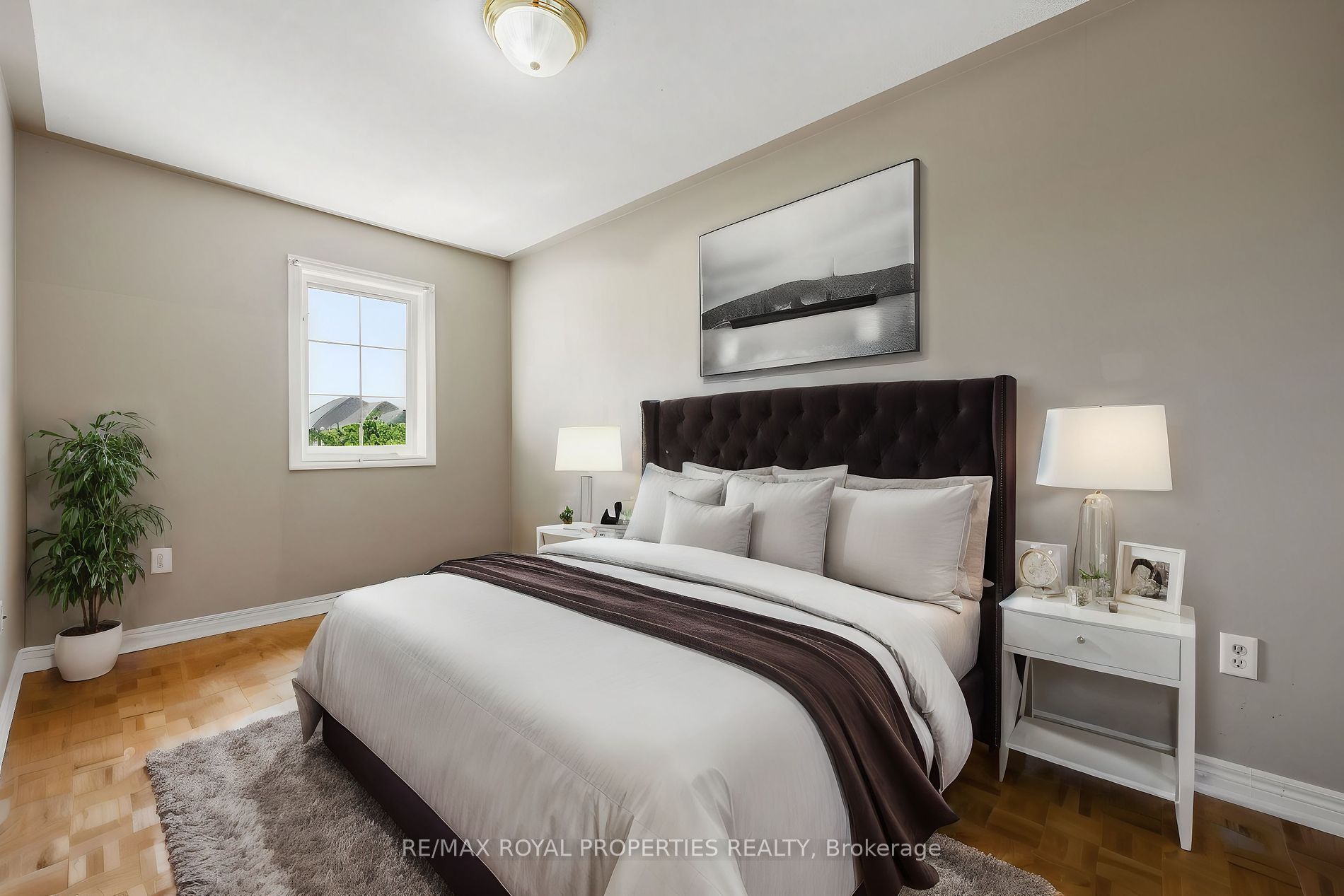 7173 Village Walk