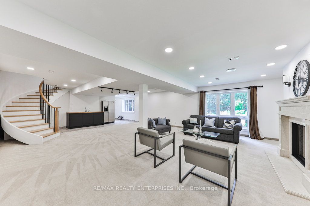 991 Indian Rd