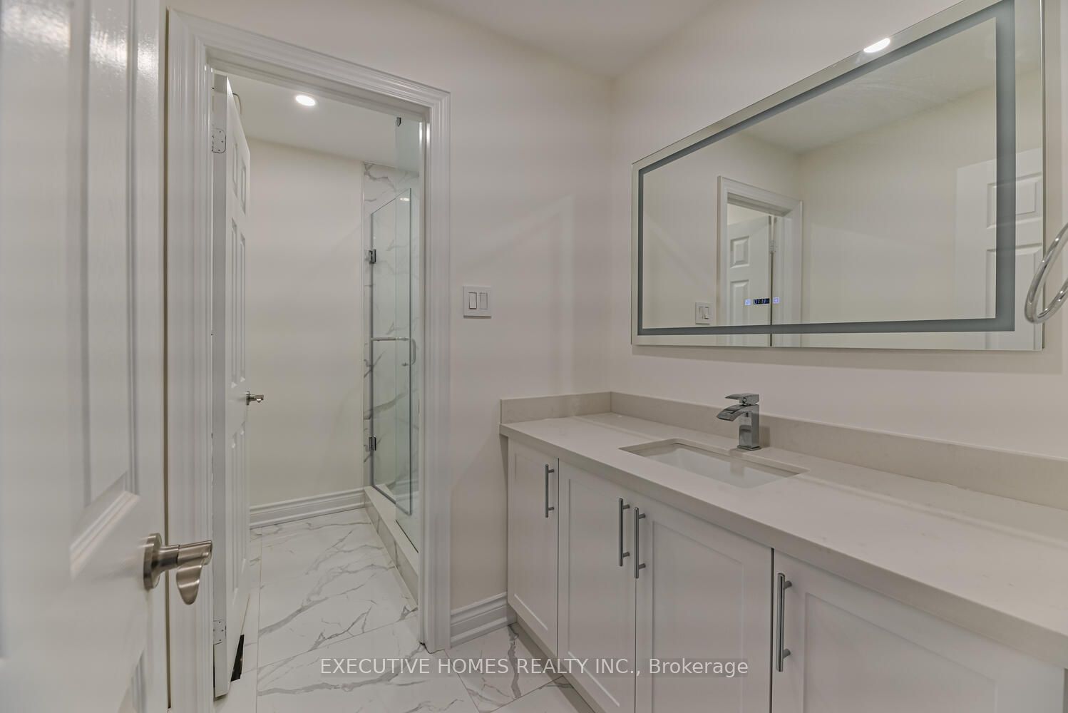 252 Sherwood Rd