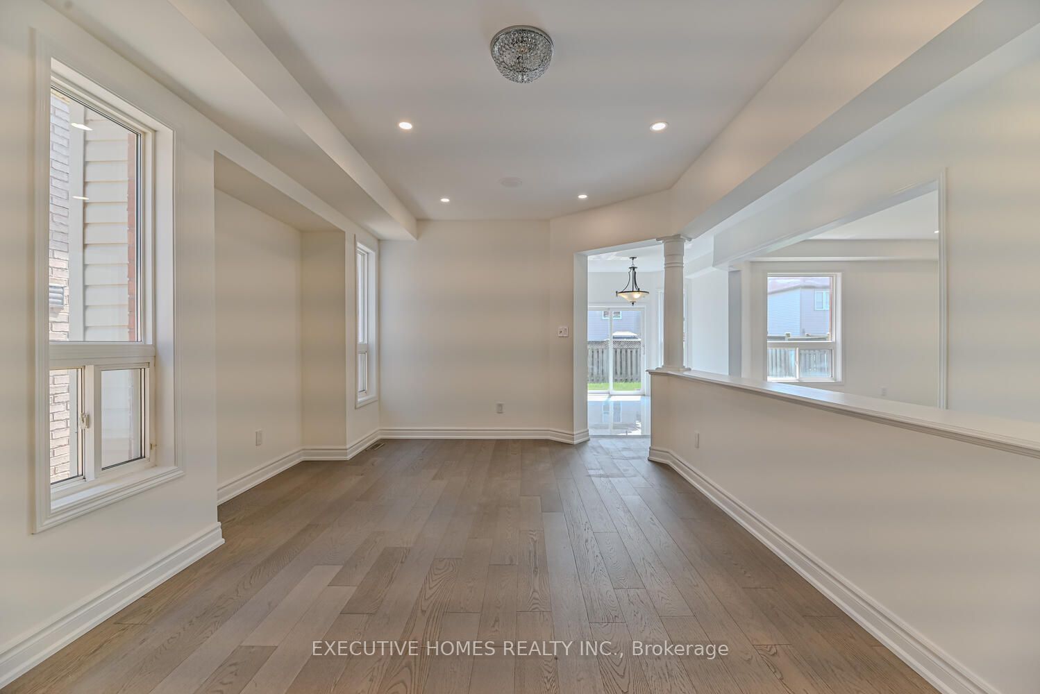 252 Sherwood Rd