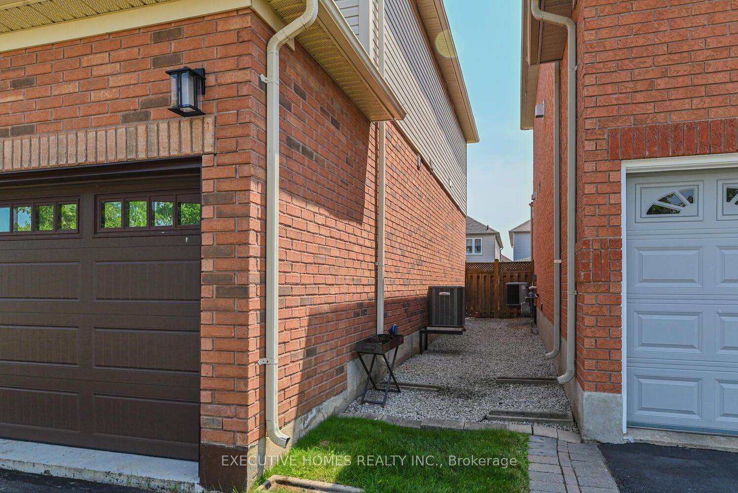 252 Sherwood Rd