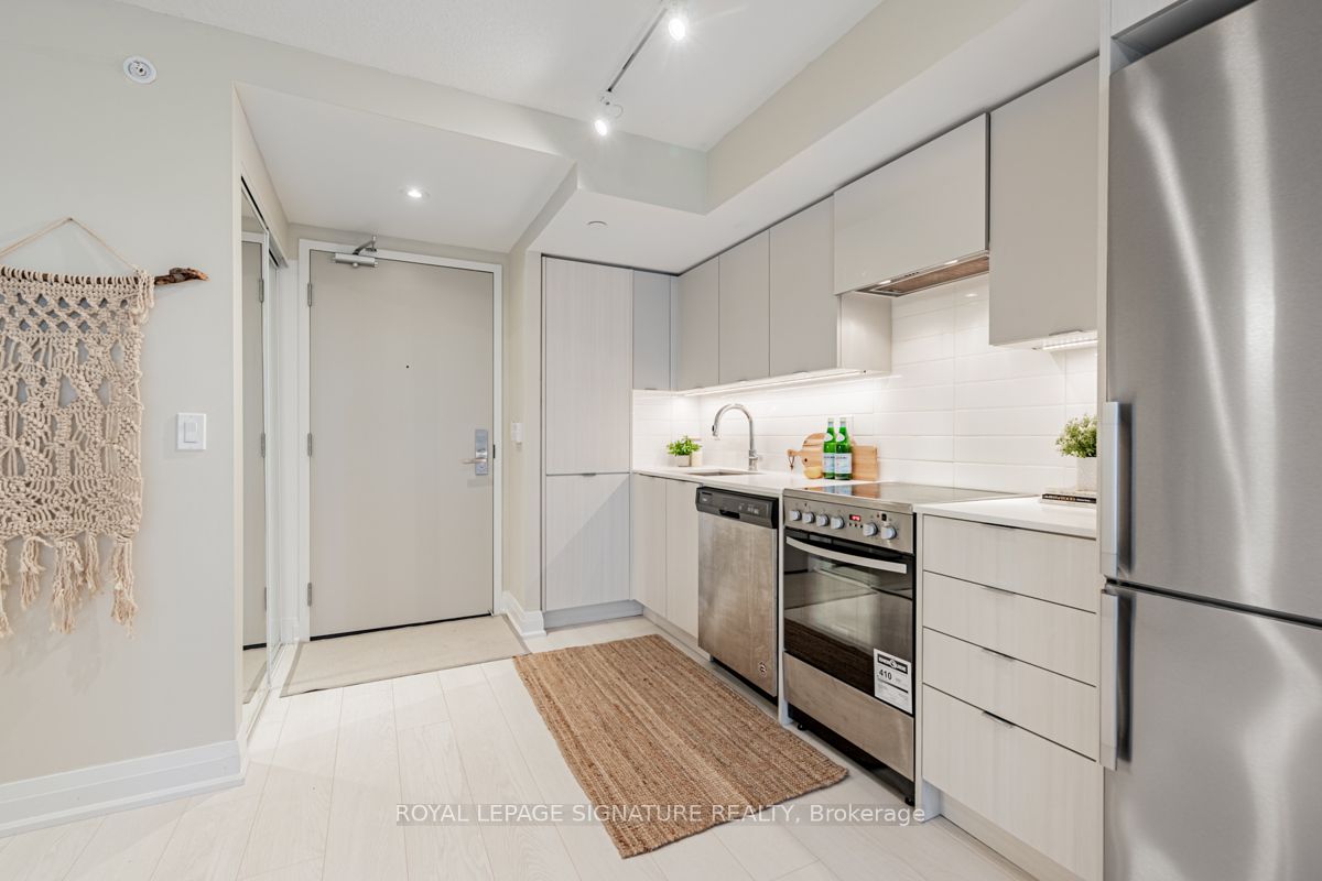 30 Gibbs Road, #1104