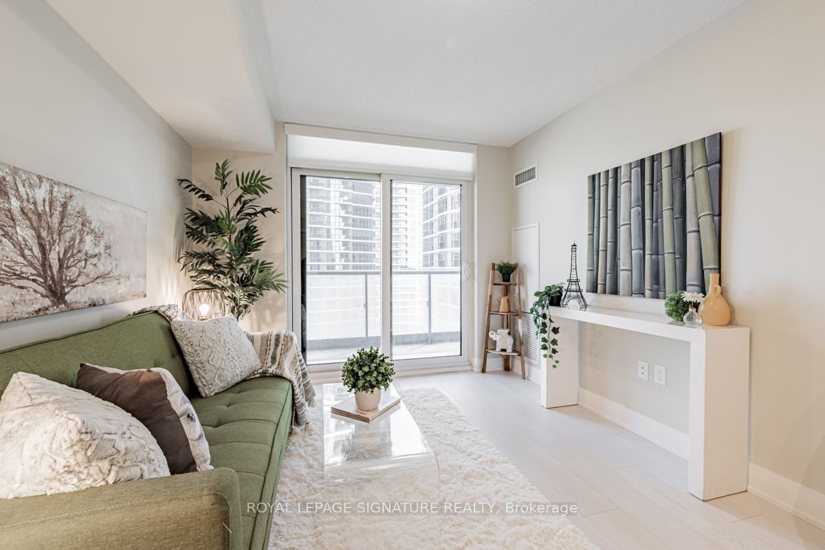 30 Gibbs Road, #1104