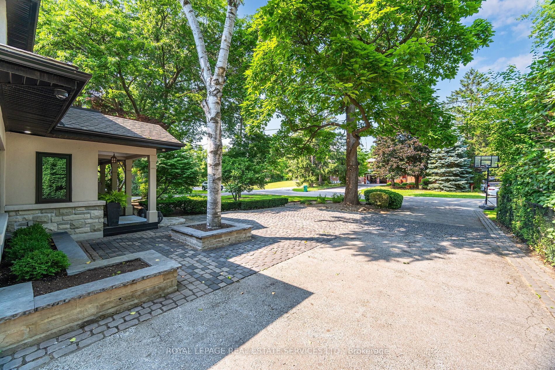 2126 Grange Drive
