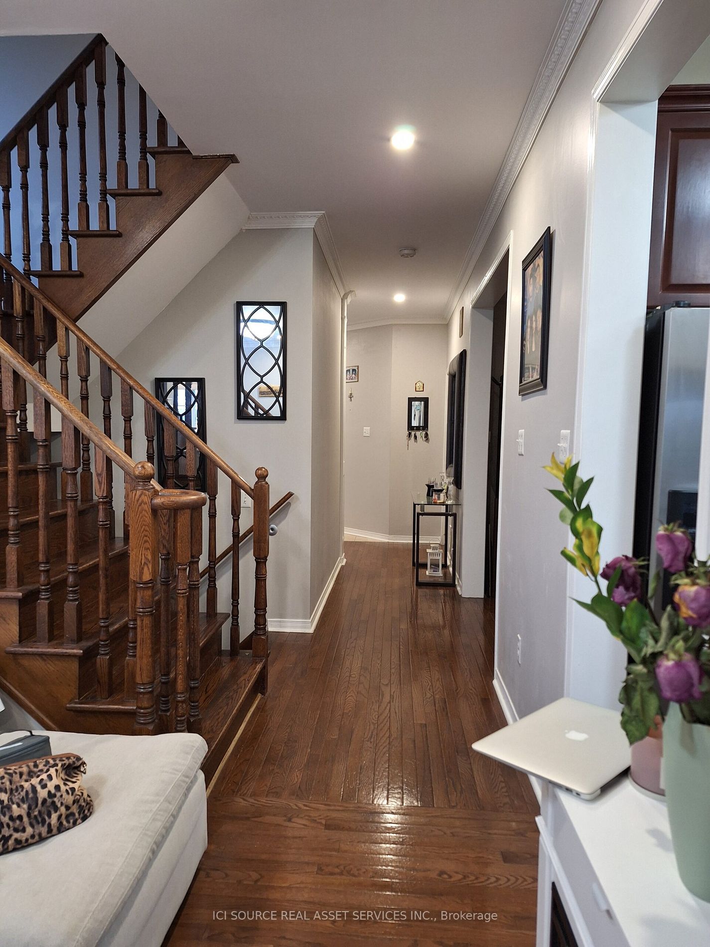 15 Roundstone Drive
