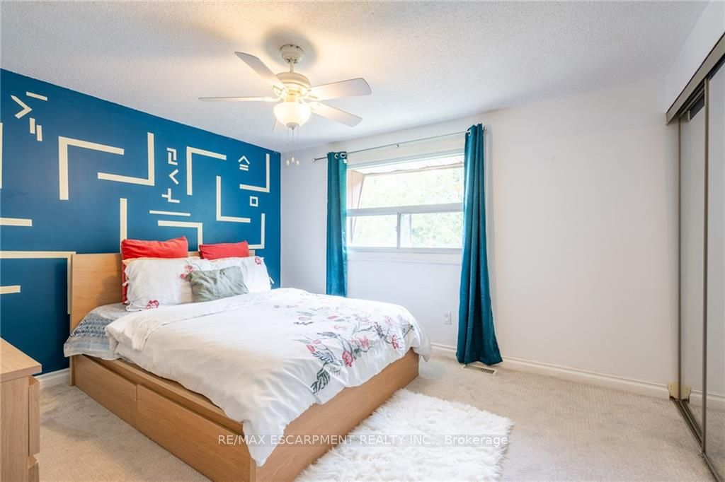 657 Francis Road, #3
