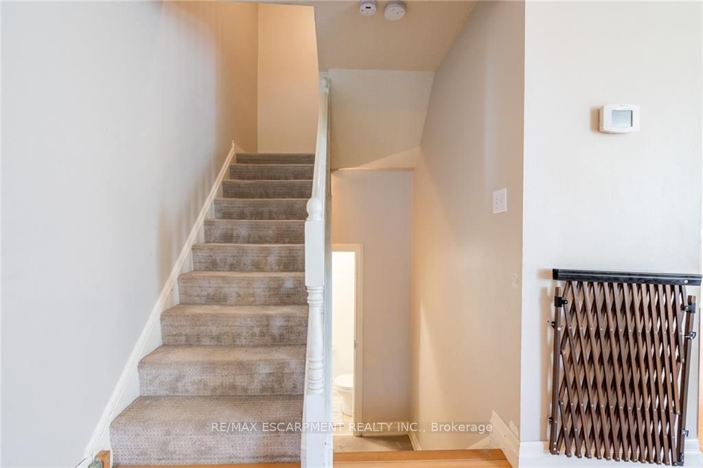 657 Francis Road, #3