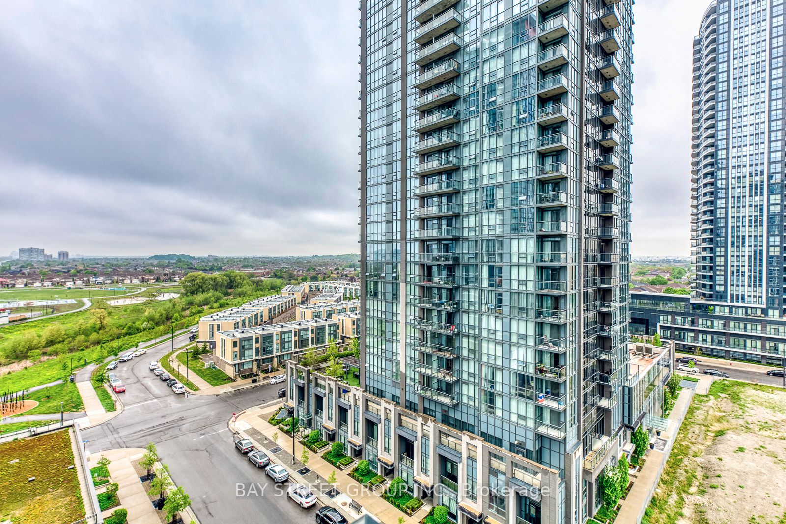 55 Eglinton Avenue W, #1003