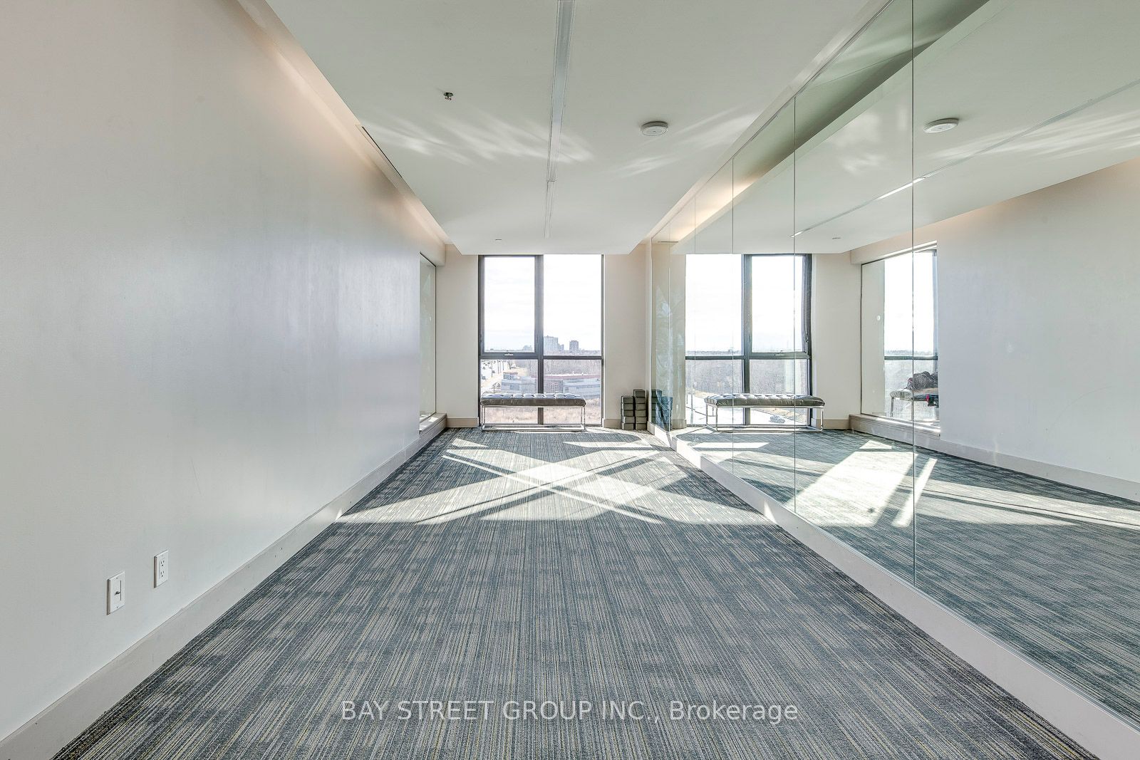 55 Eglinton Avenue W, #1003
