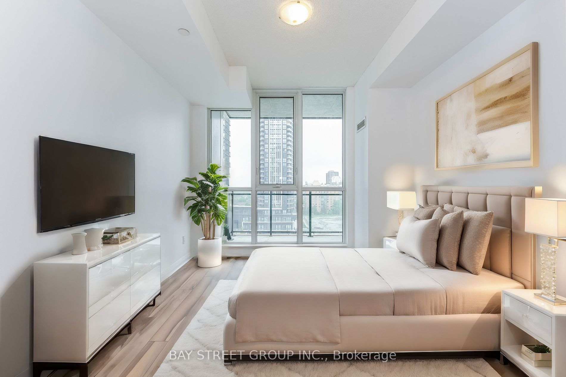 55 Eglinton Avenue W, #1003