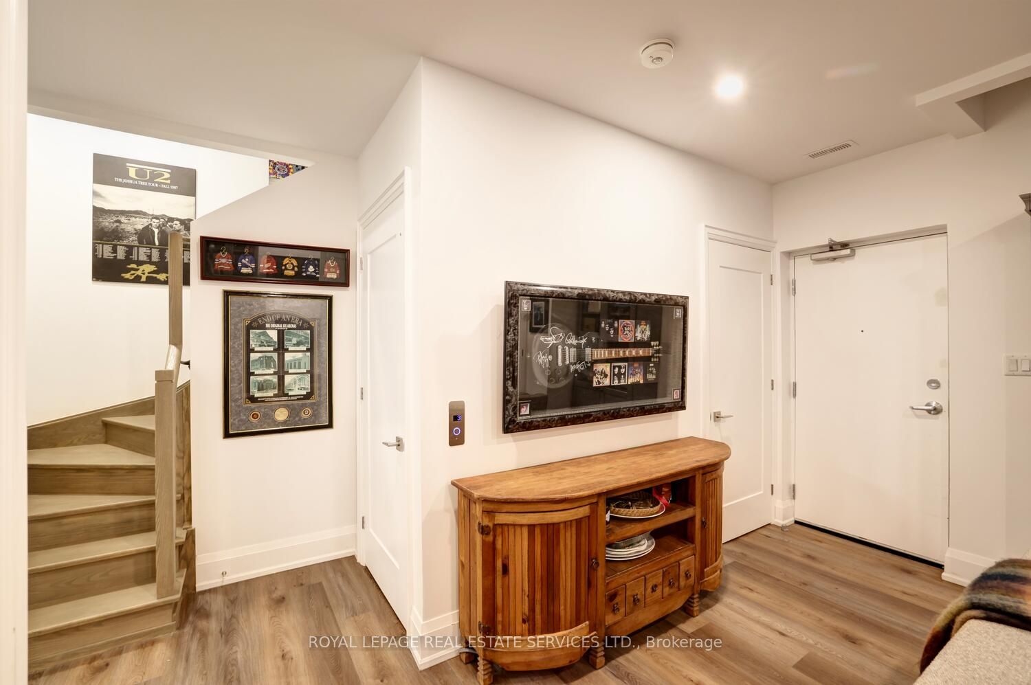 137 High Street W #12