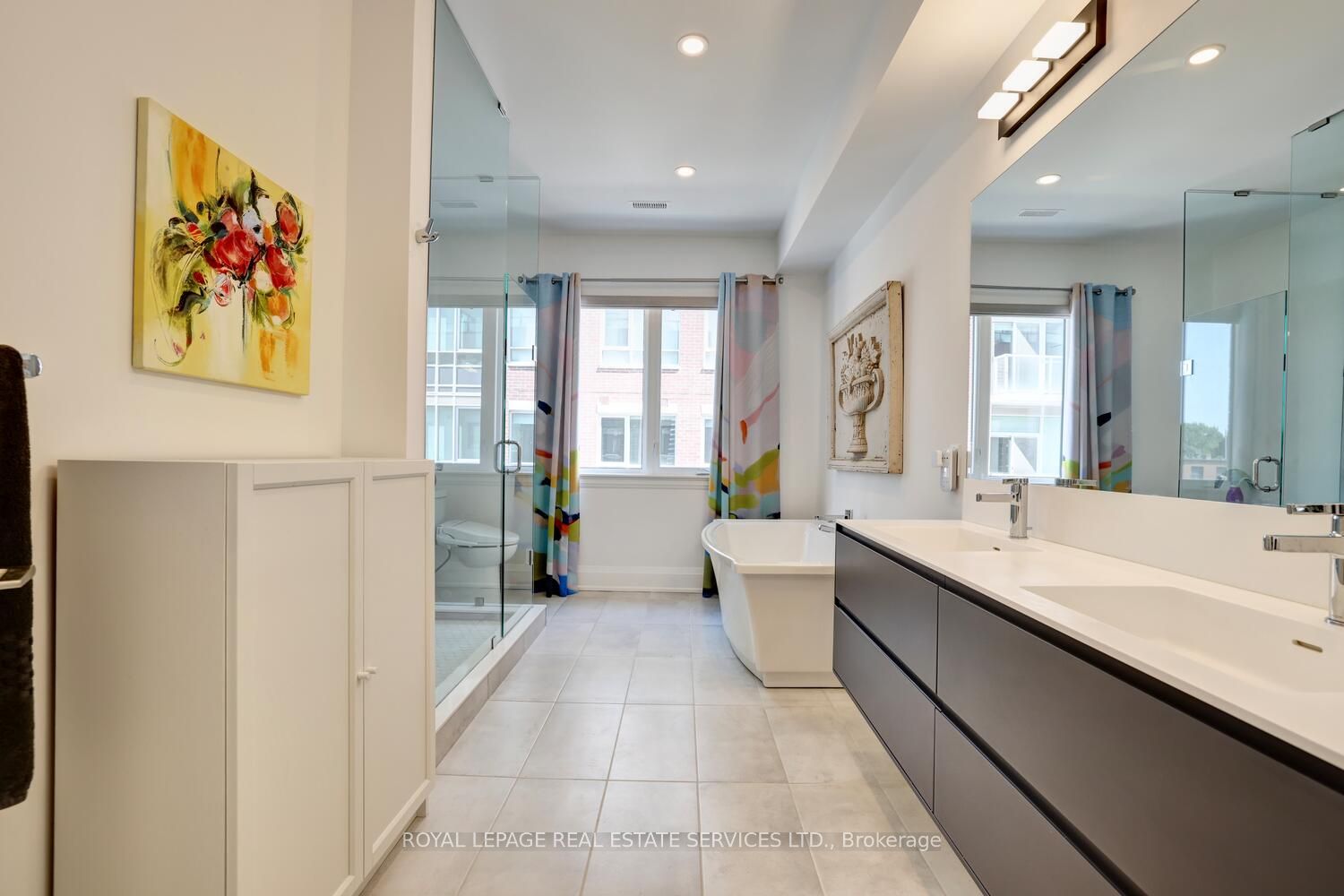 137 High Street W #12